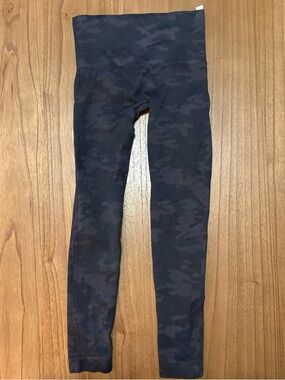 SPANX XS ✨ High-Waist Camo Leggings - Black + Gray EUC